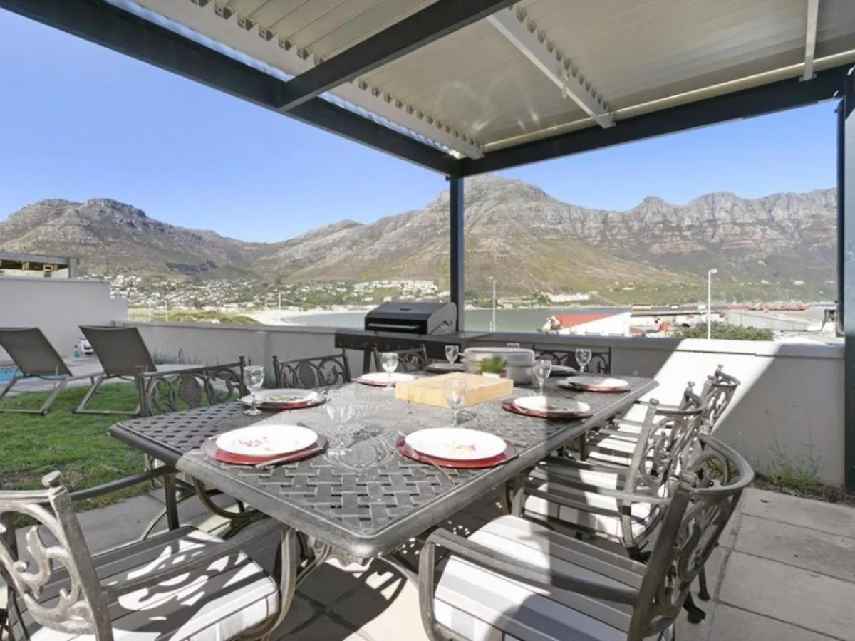 Villa De La Mer Hout Bay Beachfront ケープタウン 南アフリカ