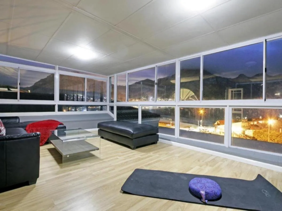 Villa De La Mer Hout Bay Beachfront ケープタウン 別荘