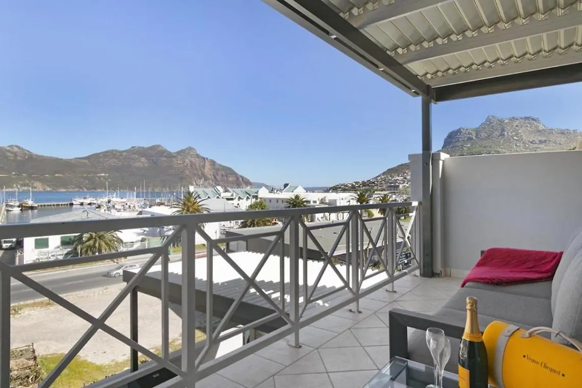 別荘 Villa De La Mer Hout Bay Beachfront ケープタウン